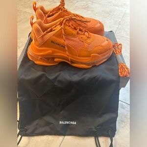 Balenciaga Triple S size 41/ 8US